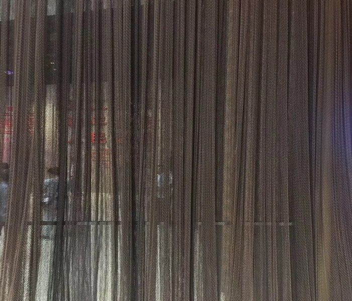 不銹鋼網(wǎng)帶在現(xiàn)實生活中的其他應(yīng)用